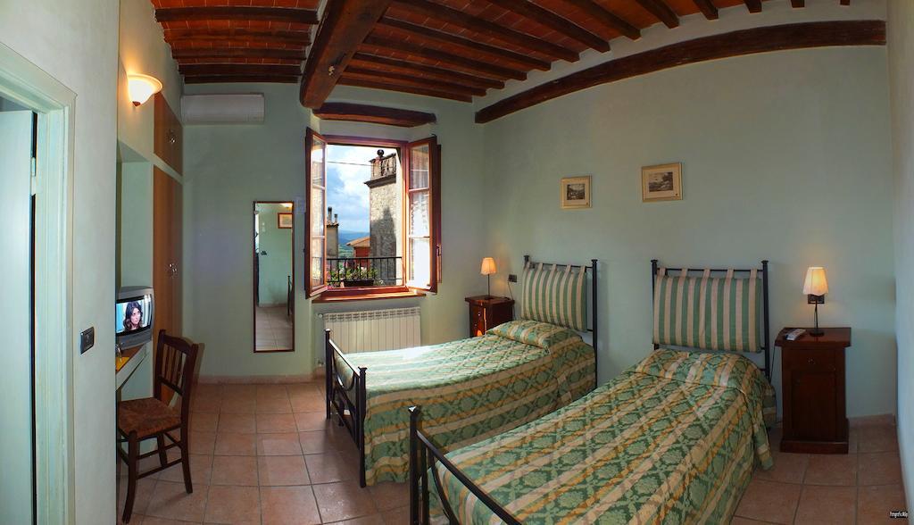 Locanda nel Cassero Civitella Marittima Esterno foto